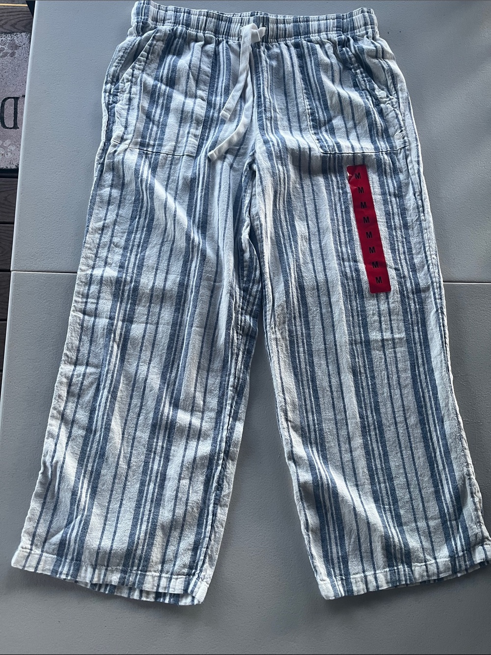 Roxy White and Navy Striped Pants women’s medium